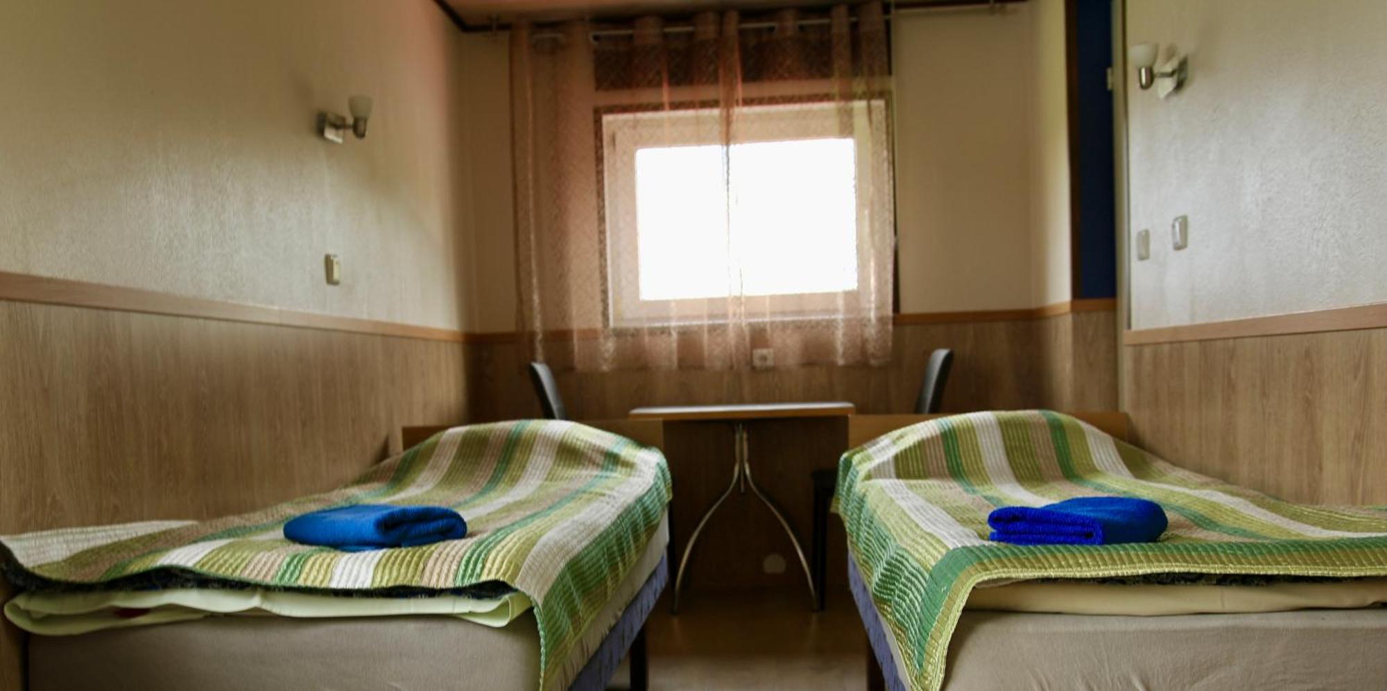 פארנו Guesthouse Maenniku מראה חיצוני תמונה