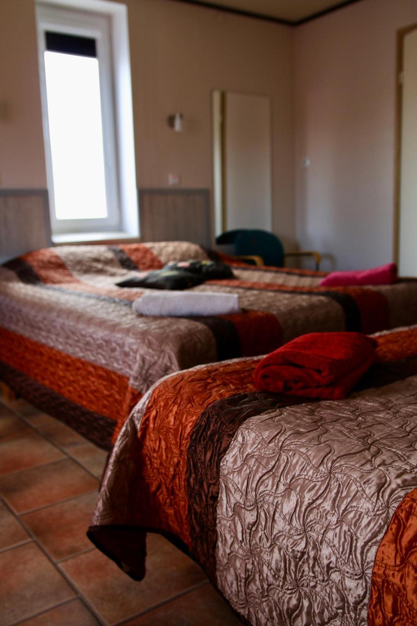 פארנו Guesthouse Maenniku מראה חיצוני תמונה