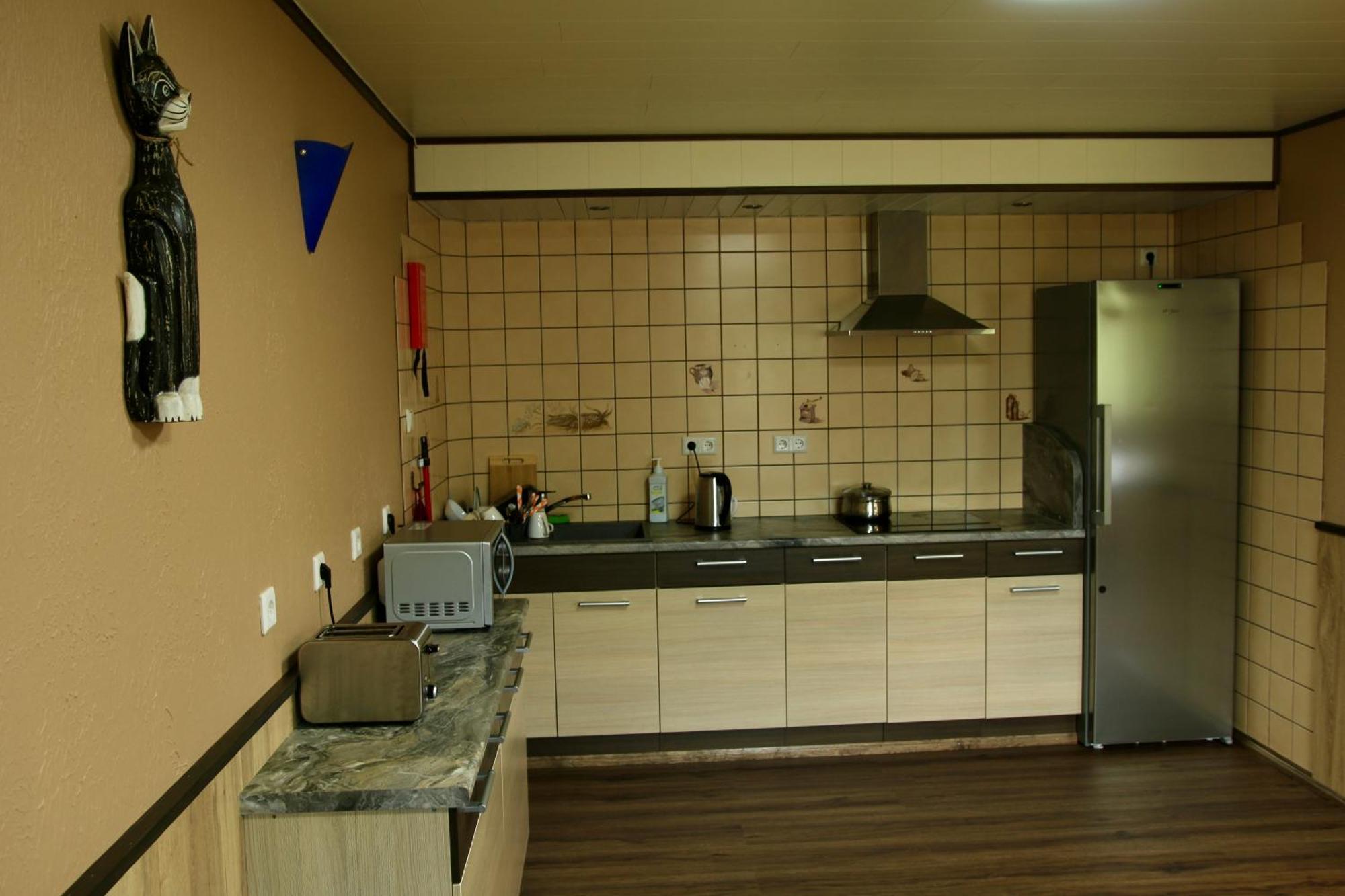 פארנו Guesthouse Maenniku מראה חיצוני תמונה