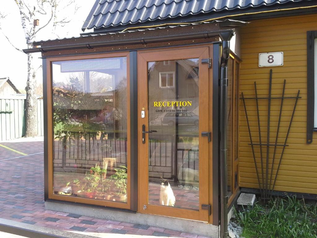 פארנו Guesthouse Maenniku מראה חיצוני תמונה